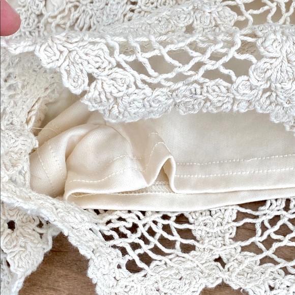 Surf Gypsy Crocheted Shorts, Size Medium - Picture 10 of 11